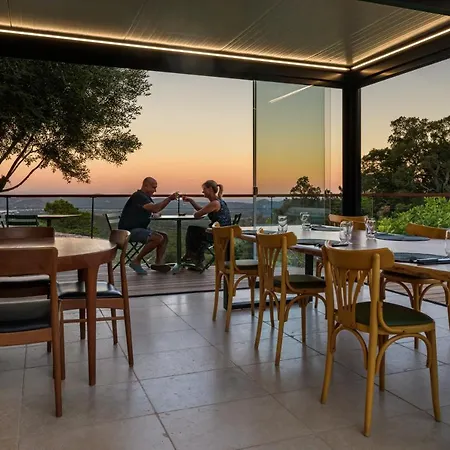 Les Jardins De Mathieu 维琪奥港