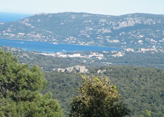 Les Jardins De Mathieu 4* 포르토베쉬오