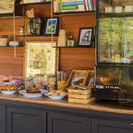 Les Jardins De Mathieu 4*